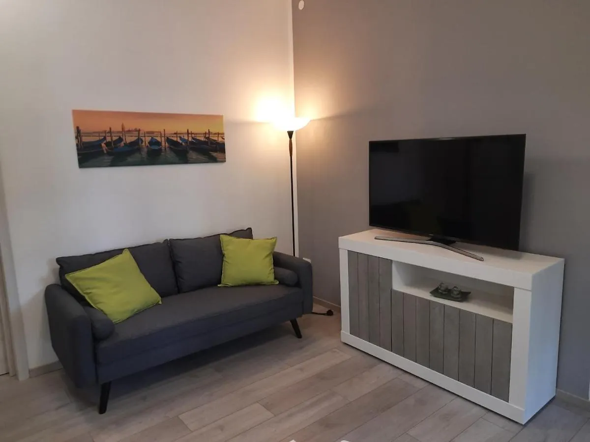 Marco'S Apartment -Ideale Per Venezia- Mestre Italy